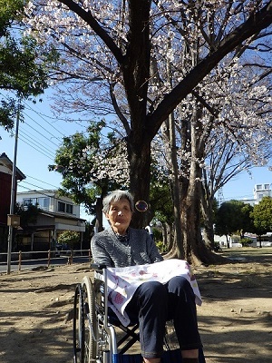 ケアセンター朱咲　楽しいお花見