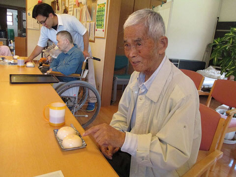 涼風の家　焼き鳥で乾杯！その２