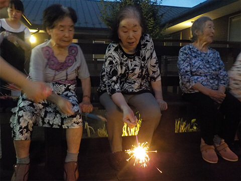 星辰の家　夏の風物詩で満喫