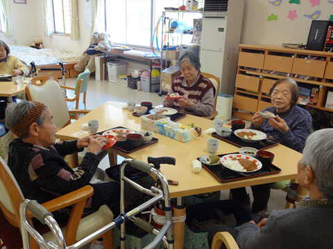 伊香保ケアセンター明月　ひな祭りイベント