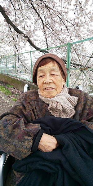 デイサービスわきあいあい　桜の花見へ