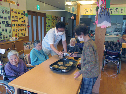 涼風の家　おかげさまで十三周年