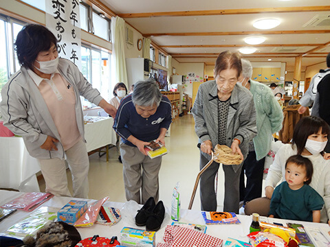 伊香保ケアセンター明月　大笑いで免疫力アップ！2