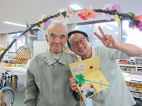 介護老人保健施設創春館通所リハビリテーション　お誕生会の紹介です♪2