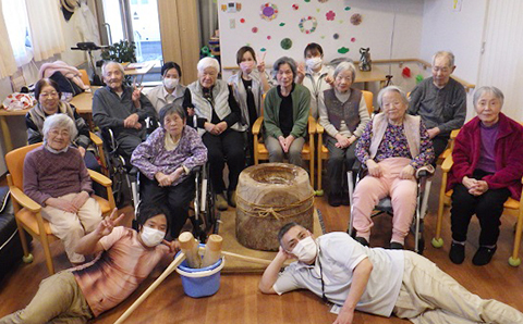 朱咲（六供） 餅つき大会1