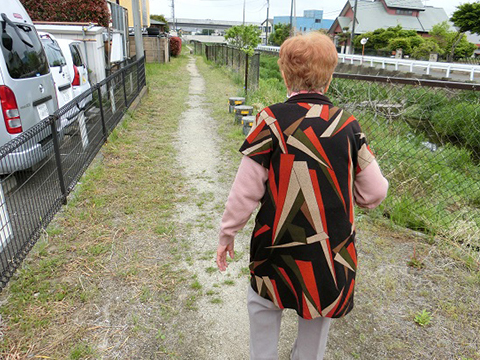 富士たちばなクリニック 通所リハビリテーション　屋外歩行練習を行っています！