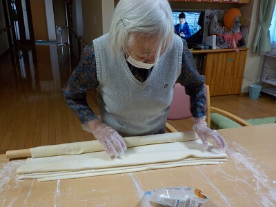 ケアセンター星辰の家 手打ちうどんを作ろう